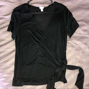 Casual top with side waist tie